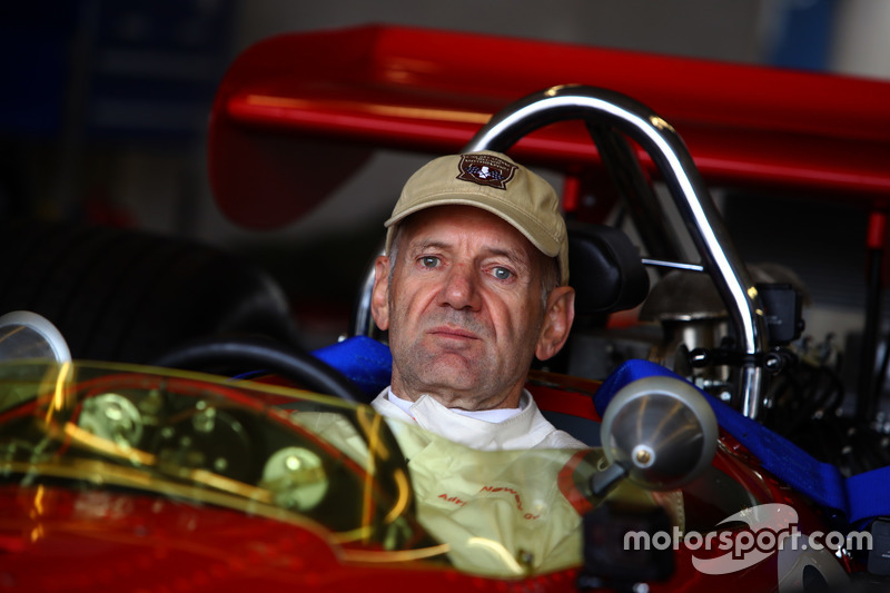 Едріан Ньюі, Lotus 49B