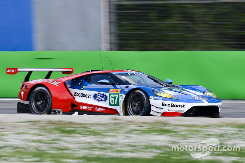 #67 Ford Chip Ganassi Racing, Ford GT: Andy Priaulx, Harry Tincknell