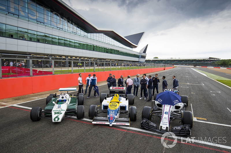 Former drivers with a Williams FW08, FW11 and a Williams FW40, Antonio Pizzonia, Felipe Massa, Willi