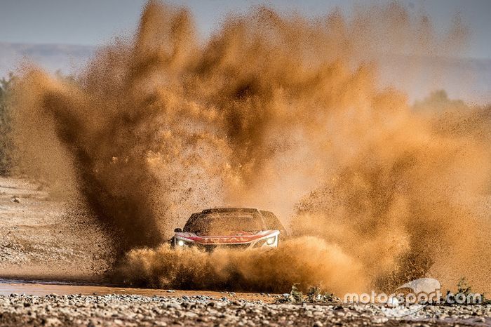 #312 Peugeot Sport Peugeot 3008 DKR: Sébastien Loeb, Daniel Elena