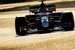 Даниил Квят, Scuderia Toro Rosso STR12