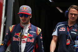 Карлос Сайнс мл., Scuderia Toro Rosso