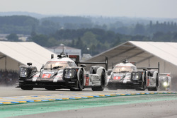 #2 Porsche Team Porsche 919 Hybrid: Romain Dumas, Neel Jani, Marc Lieb en #1 Porsche Team Porsche 91