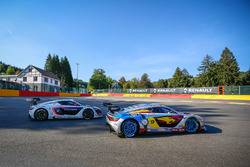 #9 Team Marc VDS Renault RS01: Markus Palttala, Fabian Schiller en #2 R-ace GP Racing Renault RS01: