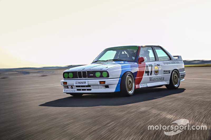 BMW M3 DTM E30