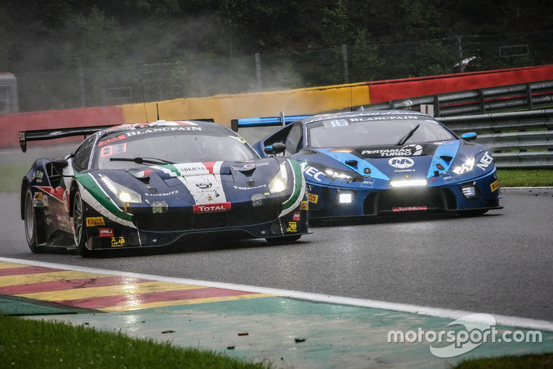 #51 AF Corse, Ferrari 488 GT3: Peter Mann, Francisco Guedes, Rino Mastronardi, Matteo Cressoni
