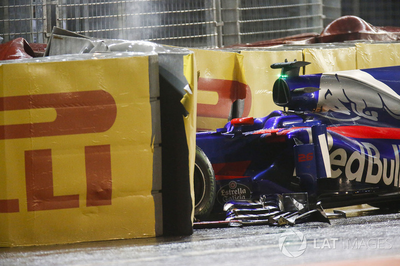 La monoposto di Daniil Kvyat, Scuderia Toro Rosso STR12