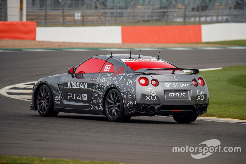 De snelste op afstand bestuurbare Nissan GT-R