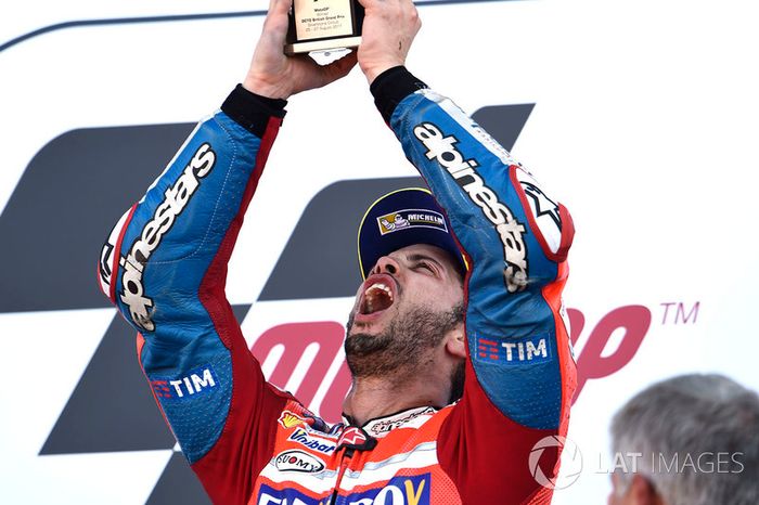 Podio: ganador de la carrera Andrea Dovizioso, Ducati Team