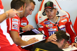 Jorge Lorenzo, Ducati Team