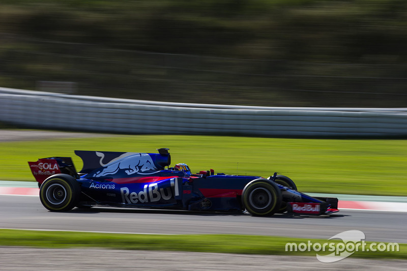 Carlos Sainz Jr., Scuderia Toro Rosso STR12