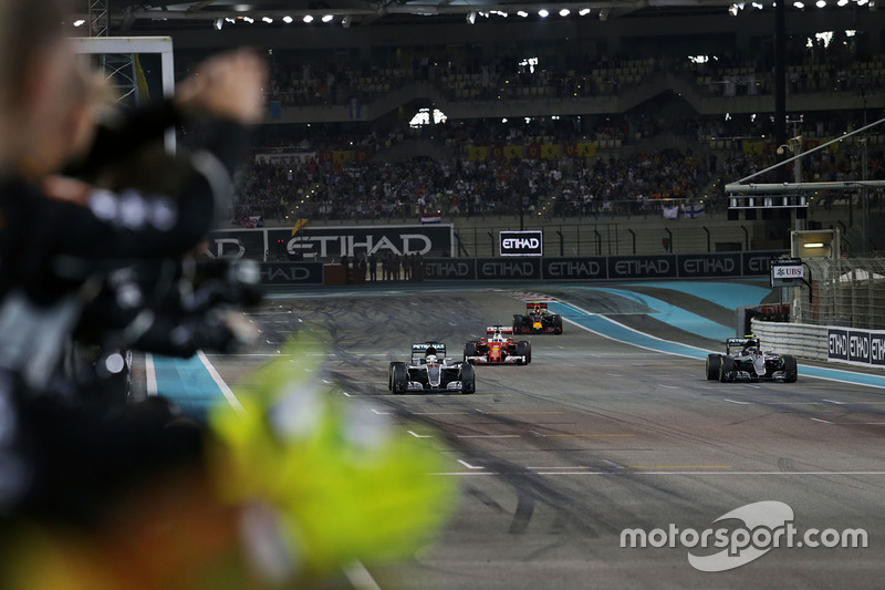 Race winner Lewis Hamilton, Mercedes AMG F1 W07 Hybrid crosses the finish line at the end of the rac