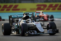 Lewis Hamilton, Mercedes AMG F1 W07 Hybrid