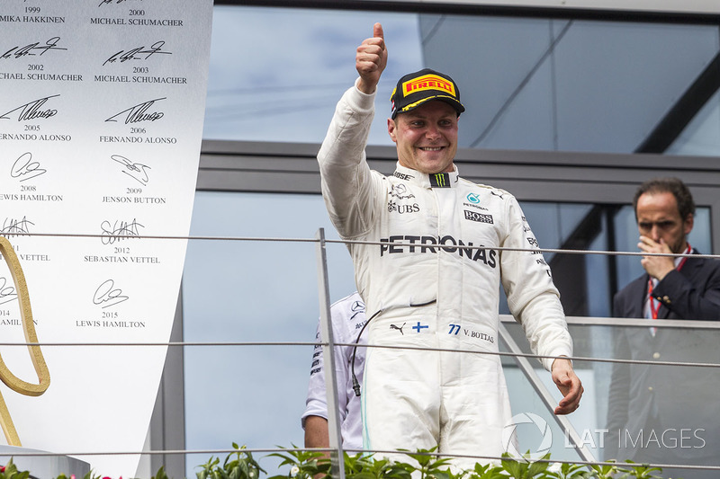 Podium: race winner Valtteri Bottas, Mercedes AMG F1