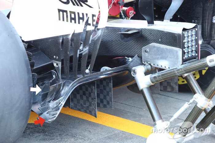 Aletas no difusor da Ferrari SF70H