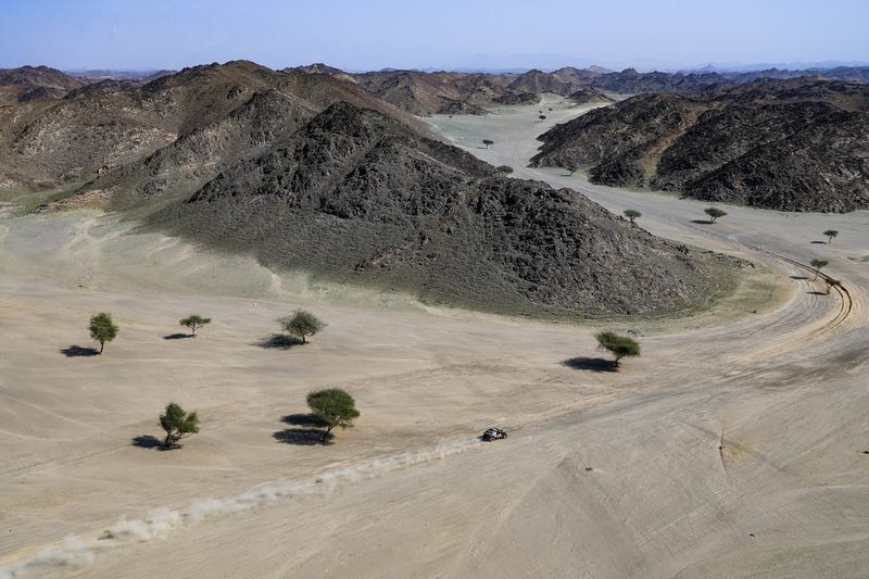 #299 I Dacia Sandriders Dacia: Nasser Al-Attiyah, Fabian Lurquin