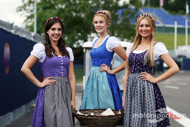 Formula Una Girls