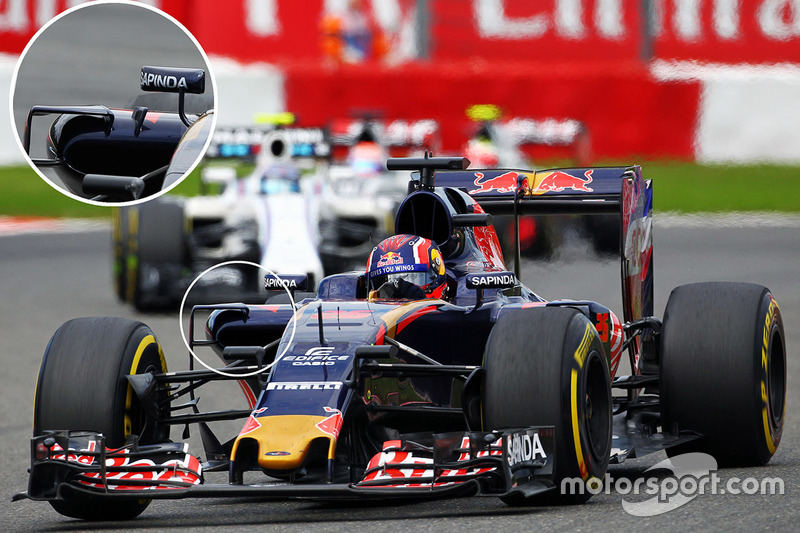 Carlos Sainz Jr., Scuderia Toro Rosso STR11, sidepods