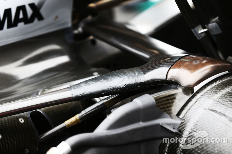 Mercedes F1 W07 Hybrid: Hinterradaufhängung