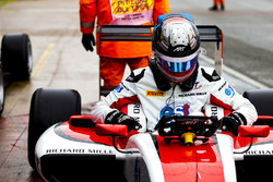 Ganador de la pole Alexander Albon, ART Grand Prix