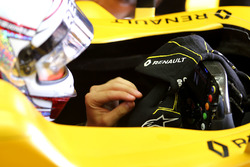 Kevin Magnussen, Renault Sport F1 Team