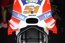 Крильця Ducati на мотоциклі Мікеле Пірро, Ducati Team
