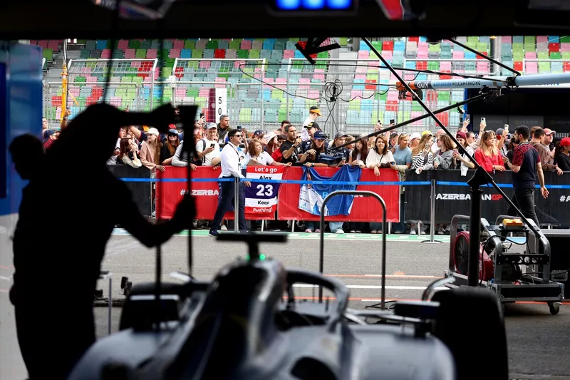 Les fans d'Alexander Albon, Williams