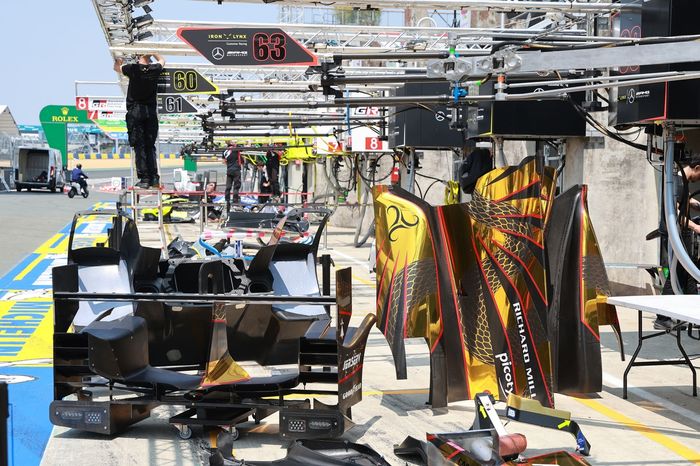 #183 AF Corse Oreca 07 - Gibson: Francois Perrodo, Matthieu Vaxiviere, Antonio Felix Da Costa