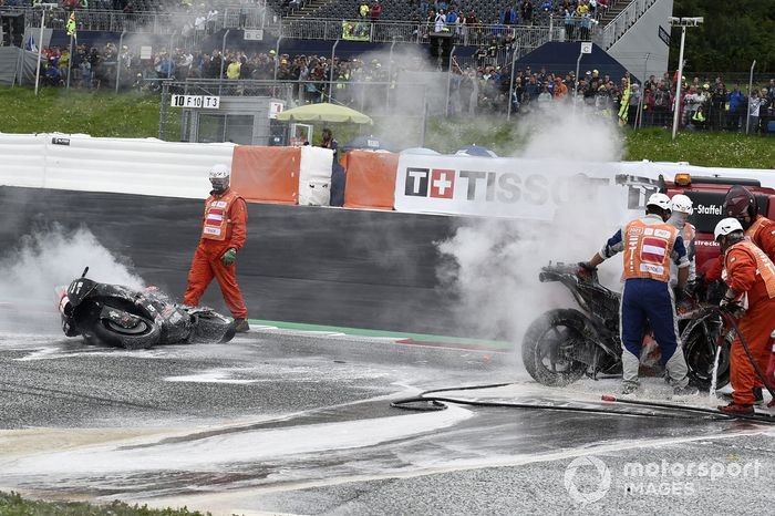 Incendio de las motos de Dani Pedrosa y Lorenzo Savadori