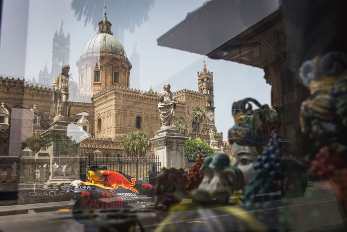 Max Verstappen, Red Bull Racing RB7