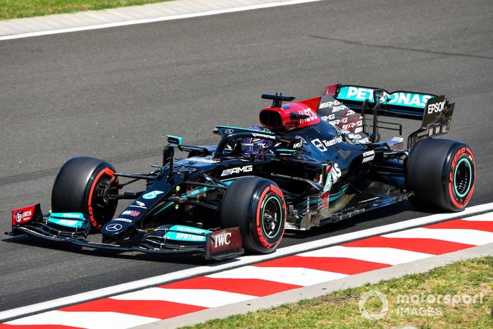 Lewis Hamilton, Mercedes W12
