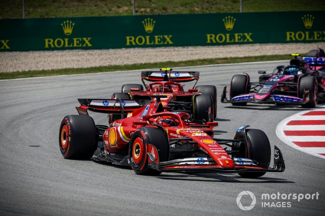 Charles Leclerc, Ferrari SF-24, Carlos Sainz, Ferrari SF-24, Pierre Gasly, Alpine A524