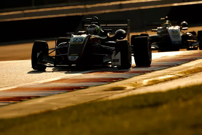 Jonathan Aberdein, Motopark Dallara F317 - Volkswagen