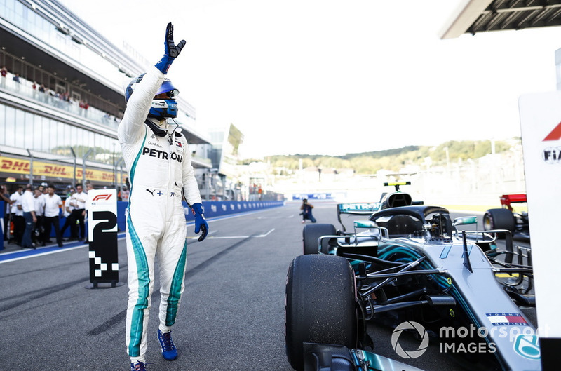 Pole sitter Valtteri Bottas, Mercedes AMG F1