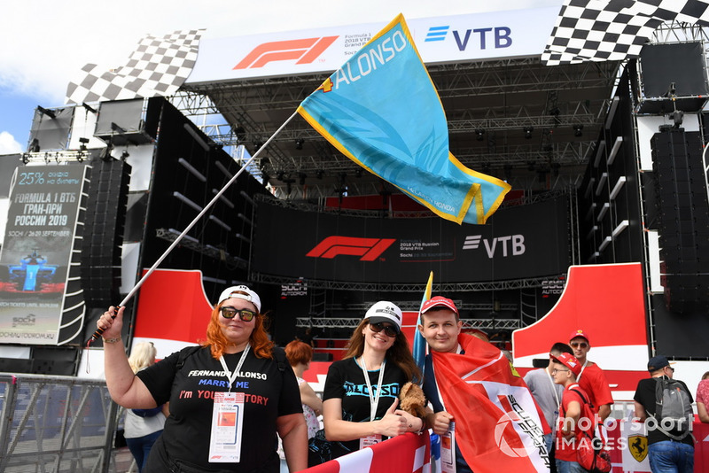 Csütörtöki képgaléria Szocsiból - F1 2018