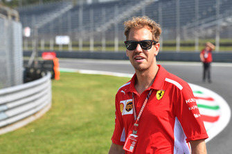 Sebastian Vettel, Ferrari pist yürüyüşü