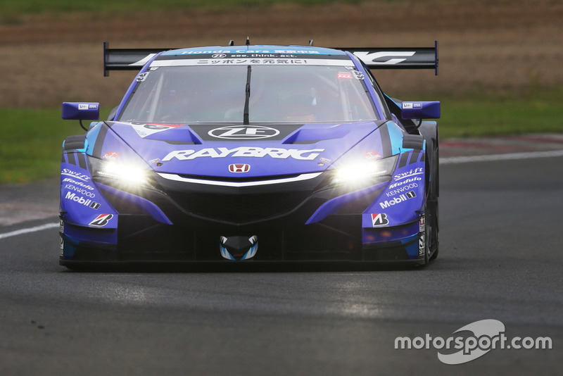 #100 RAYBRIG NSX-GT(山本尚貴/ジェンソン・バトン)