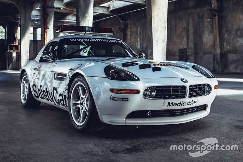 2002: BMW Z8 safety car