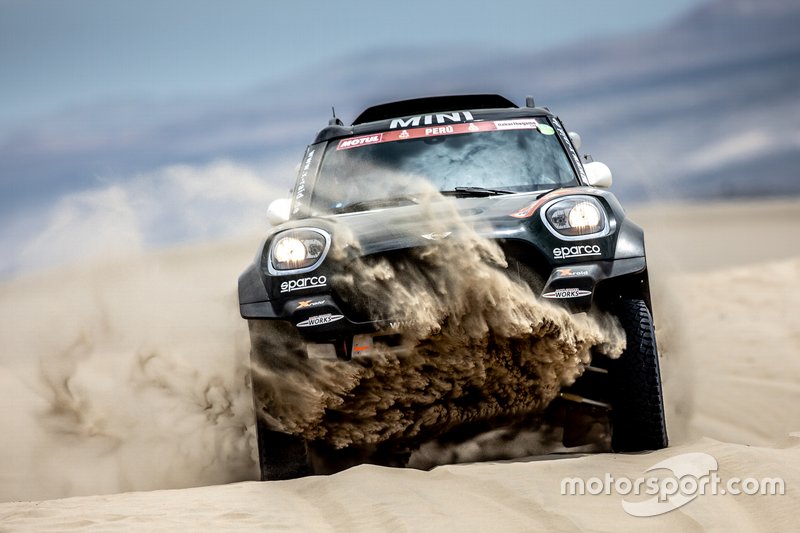 #307 X-Raid Team: Nani Roma