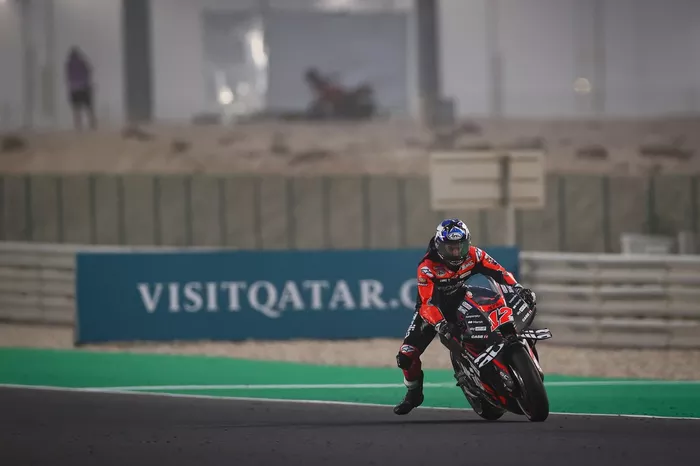 Maverick Viñales, Aprilia Racing