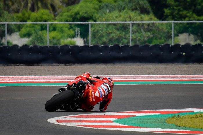 18º Jack Miller, Ducati Team (1'31.870)
