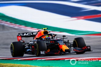 Perez végzett az élen Sainz előtt az amerikai FP3-on, Hamilton a nyolcadik!