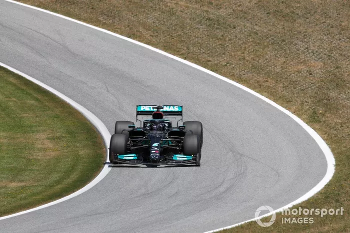 Lewis Hamilton, Mercedes W12