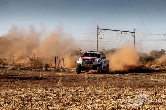 Preparação para o Dakar: Testes, competições e primeiro pódio