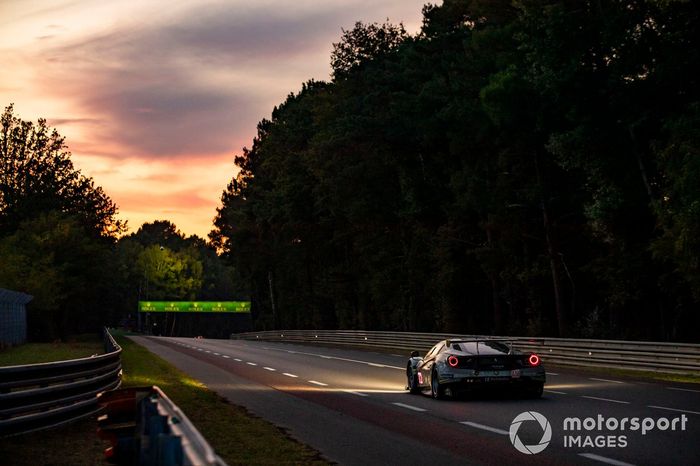 #72 Hub Auto Racing Ferrari 488 GTE Evo: Morris Chen, Tom Blomqvist, Marcos Gomes