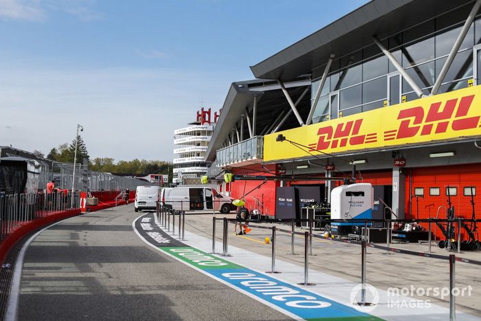 Vista del pitlane