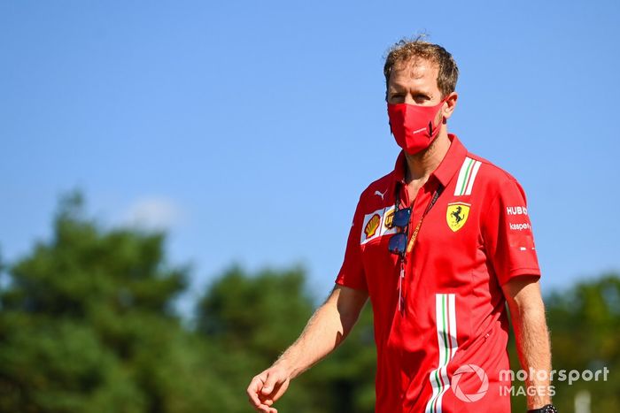 Sebastian Vettel, Ferrari, recorre la pista