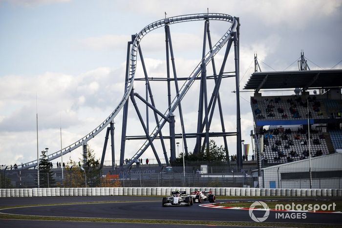 Pierre Gasly, AlphaTauri AT01, Kimi Raikkonen, Alfa Romeo Racing C39