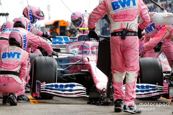 Lance Stroll, Racing Point RP20, pit stop