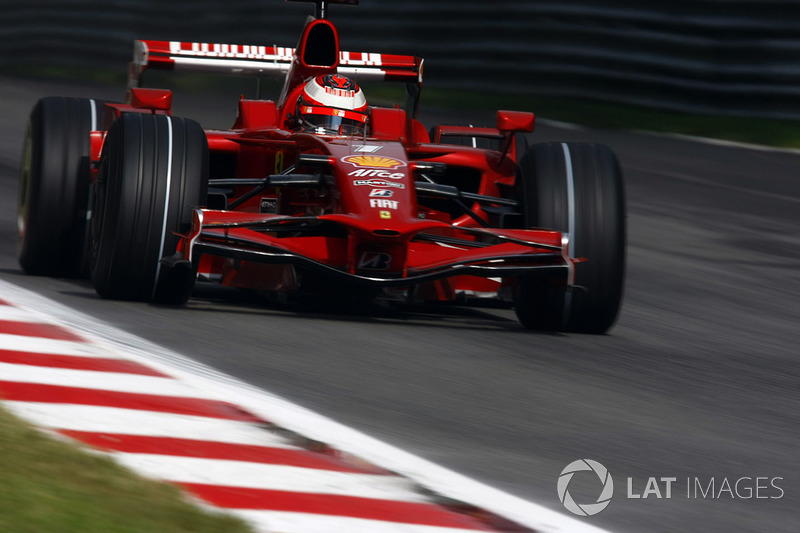 <img src="https://cdn-4.motorsport.com/static/img/cfp/0/0/0/0/74/s3/finland-2.jpg" alt="" width="20" height="12" /> Кими Райкконен, Ferrari (75 очков, две победы семь подиумов)